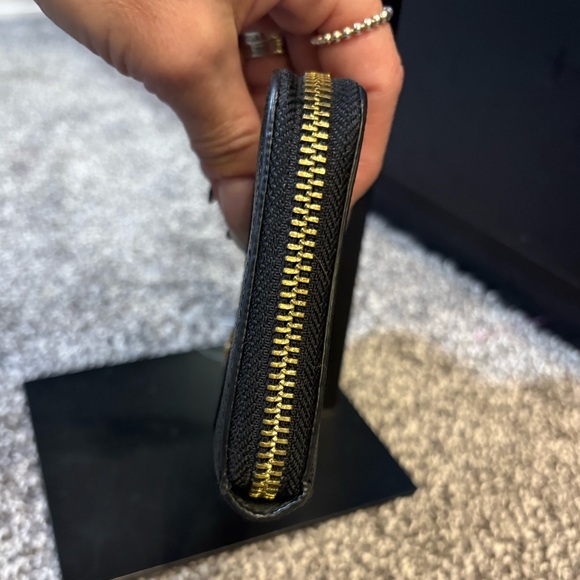 COACH ACCORDION ZIP WALLET IN CROSSGRAIN LEATHER - Picture 10 of 12